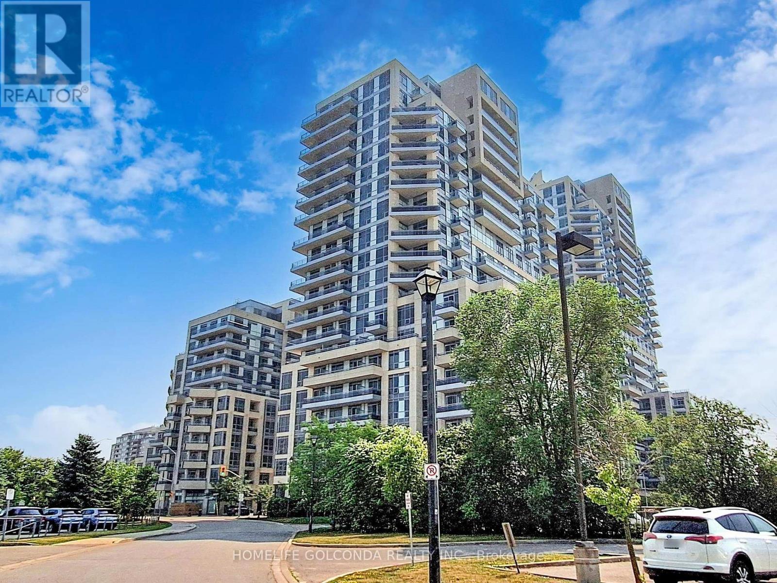 1007 - 9205 YONGE STREET|Richmond Hill (Langstaff), Ontario L4C6Z2