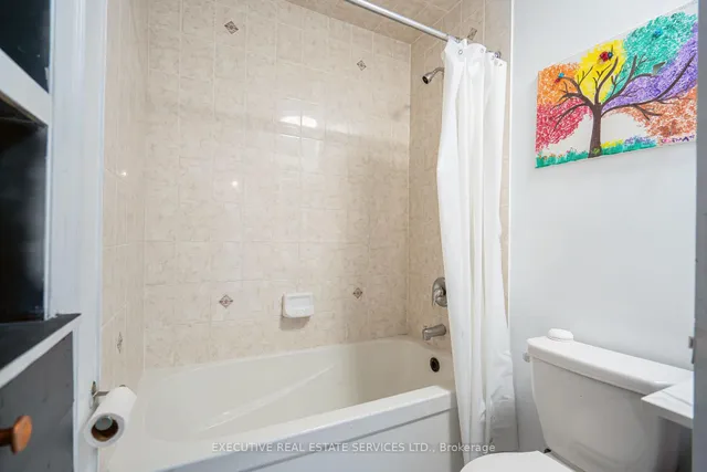 Additional image 30 of 5 Sprucewood Rd