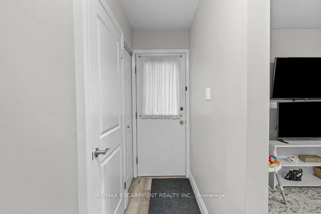 房产图片 37 - 82 东36街