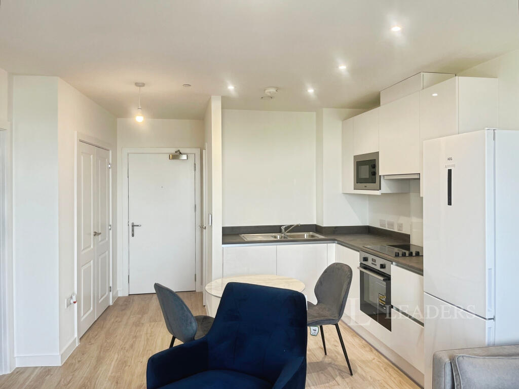 Additional image 4 of Belgrave Village, B12