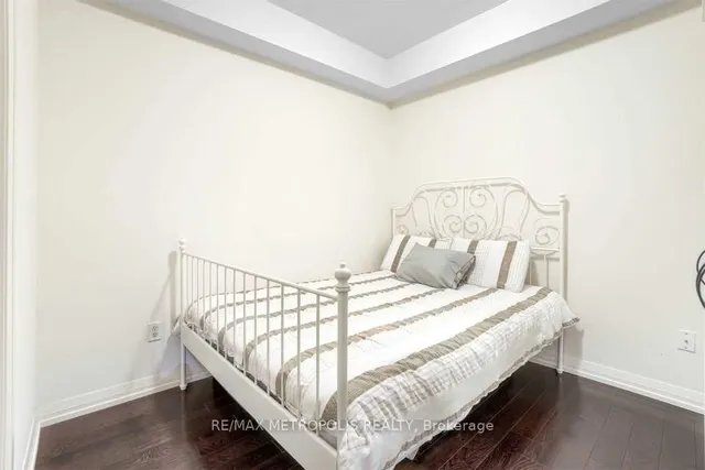 Additional image 13 of 460 Adelaide St Unit 520