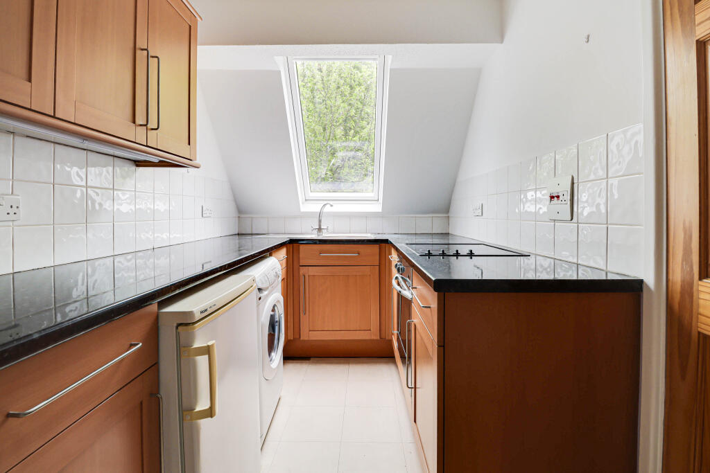 Additional image 4 of Christchurch Close, St Albans, AL3