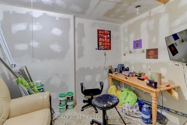 Additional image 19 of 5 Fairhill Ave