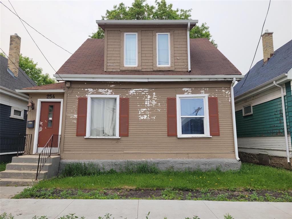 254 Gordon Avenue|Winnipeg, Manitoba R2L0L8