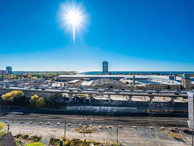 Additional image 30 of 65 East Liberty St Unit 1202