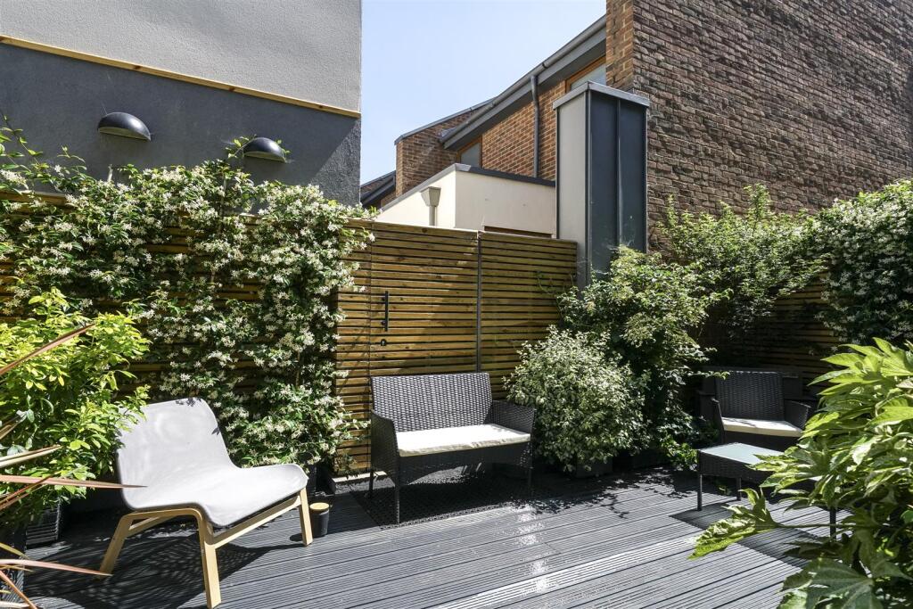 Additional image 24 of Grange Street, St. Albans