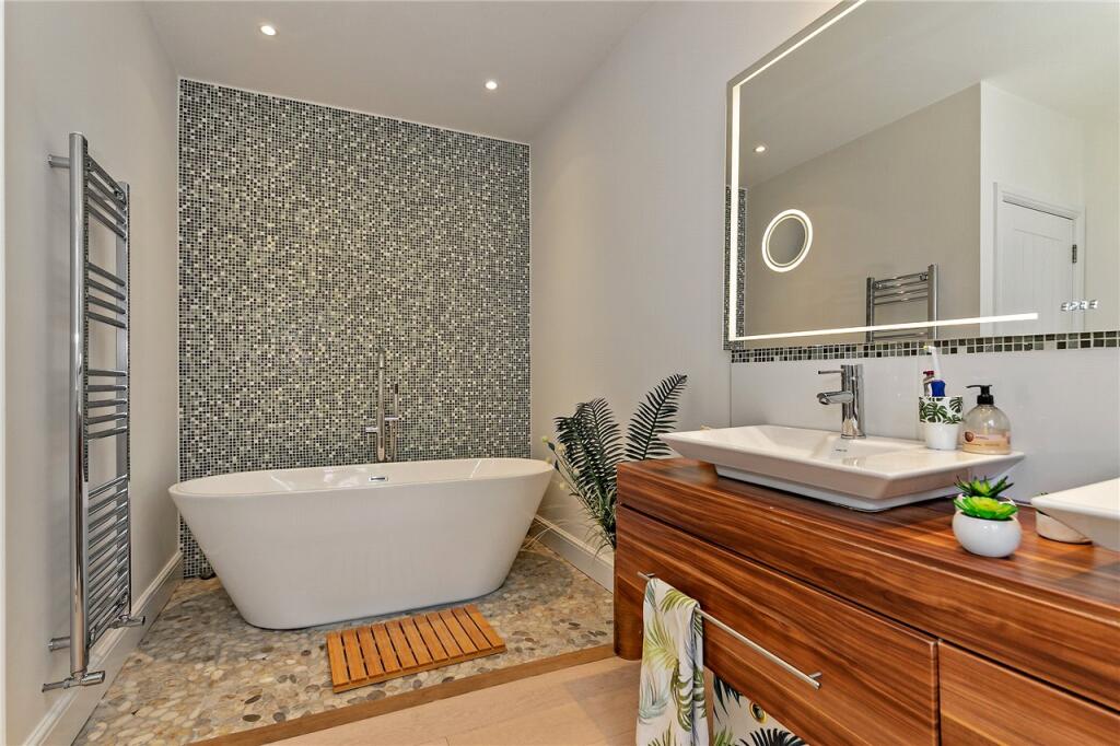 Additional image 13 of Luton Road, Markyate, St. Albans, AL3