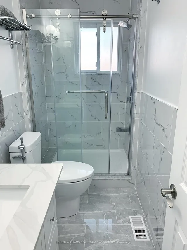 Additional image 11 of 114 Cultra Sq