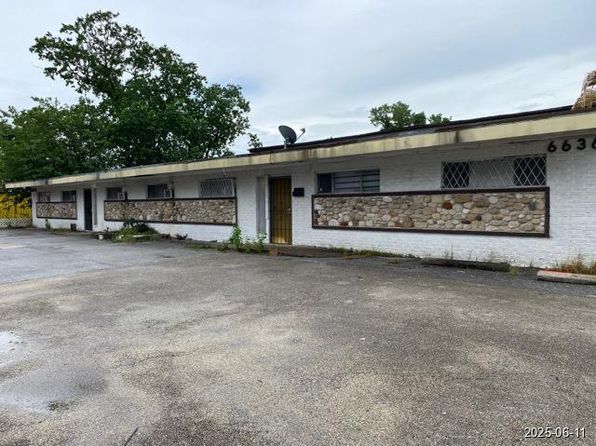 6605 Hogue St, Houston, TX 77087