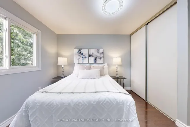 Additional image 28 of 128 Bellrock Dr