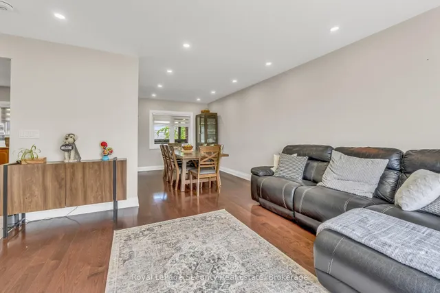 房产图片 7 - 23 Talent Cres