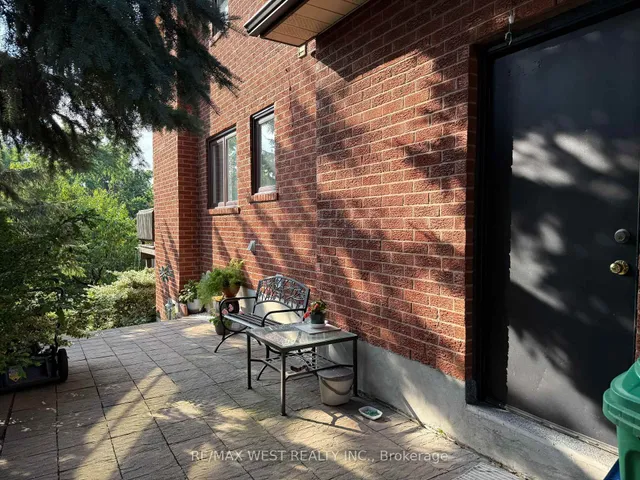 Additional image 43 of 4256 Petersburg Cres