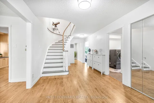 Additional image 3 of 26 Dundalk Cres