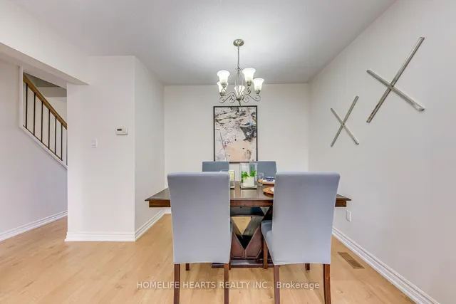 Additional image 11 of 14 Craigleigh Cres Unit 14