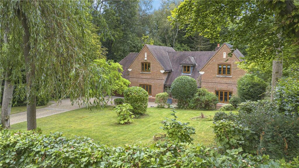 Additional image 23 of Firs Walk, Tewin Wood, Welwyn, AL6