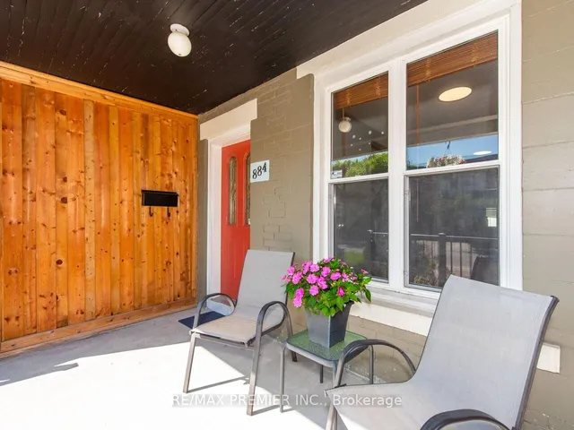 Additional image 3 of 884 Runnymede Rd