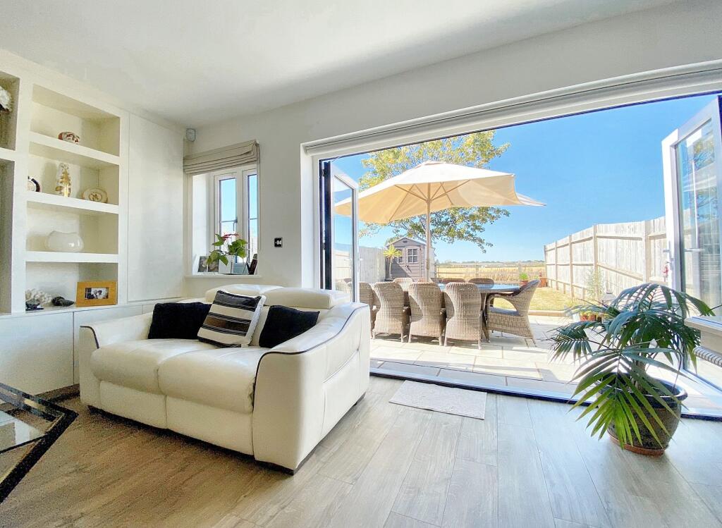 Additional image 2 of Roestock Lane, Colney Heath, AL4