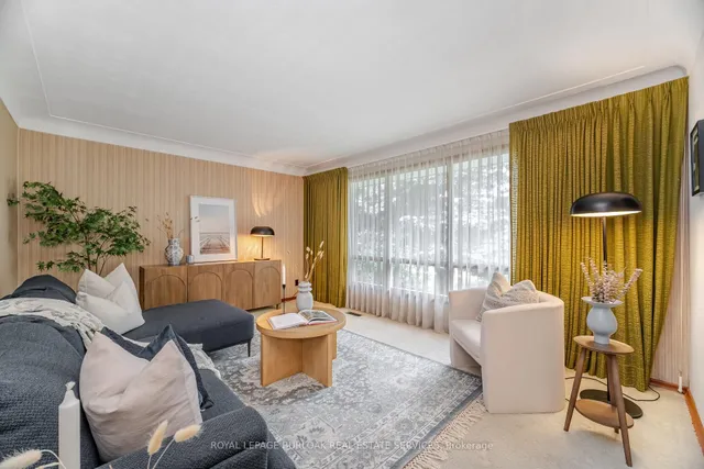 房产图片 12 - 121 Manning Ave