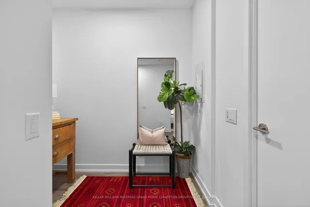 Additional image 22 of 39 Roehampton Ave Unit 408