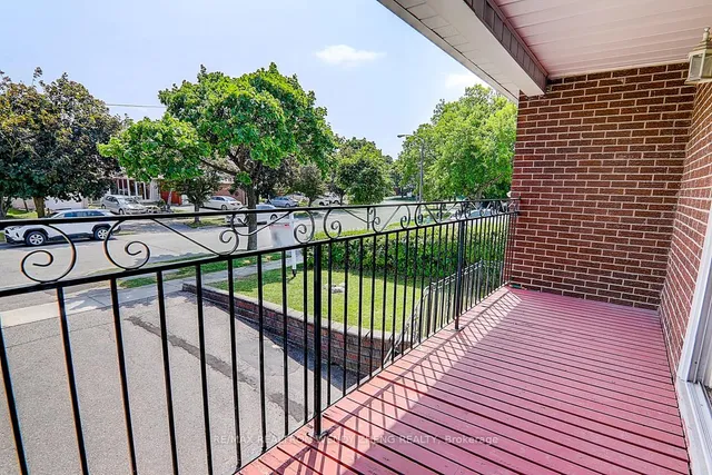 Additional image 10 of 52 Baylawn Dr