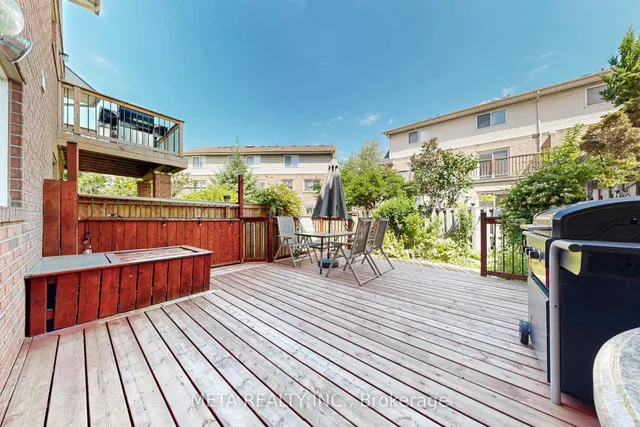 Additional image 36 of 26 Rumi Cres