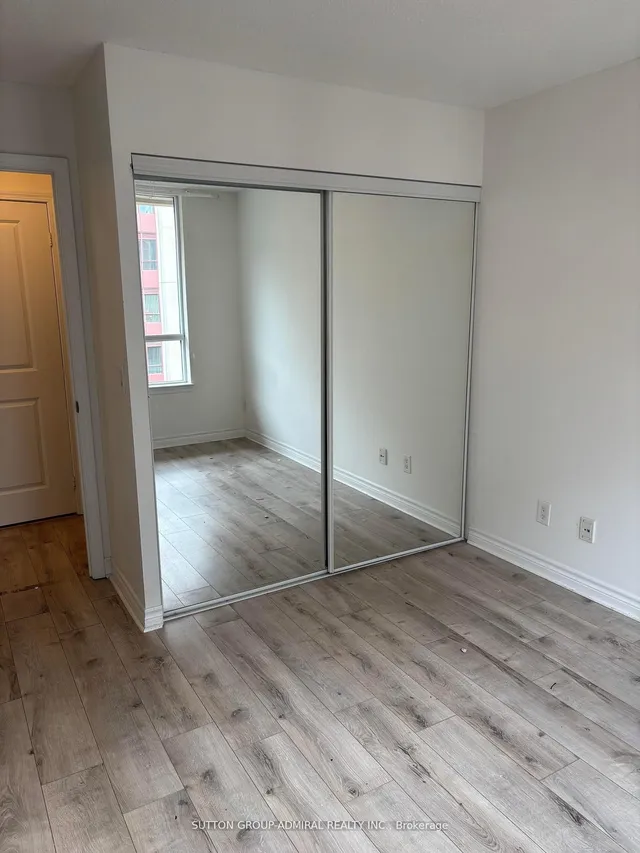 Additional image 5 of 27 Rean Dr Unit 604