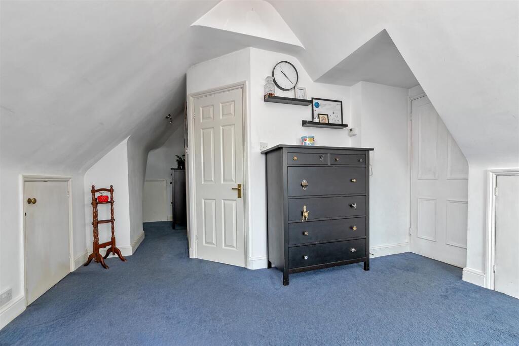 Additional image 8 of London Road, St Albans