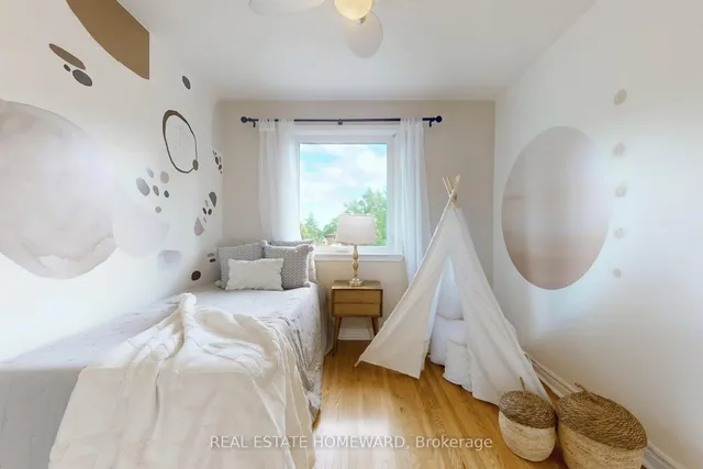 Additional image 28 of 33 Graystone Gdns