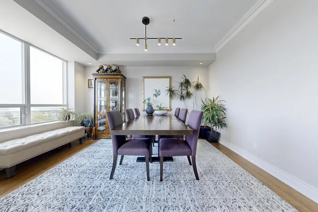 Additional image 9 of 2 Clairtrell Rd Unit Lph1