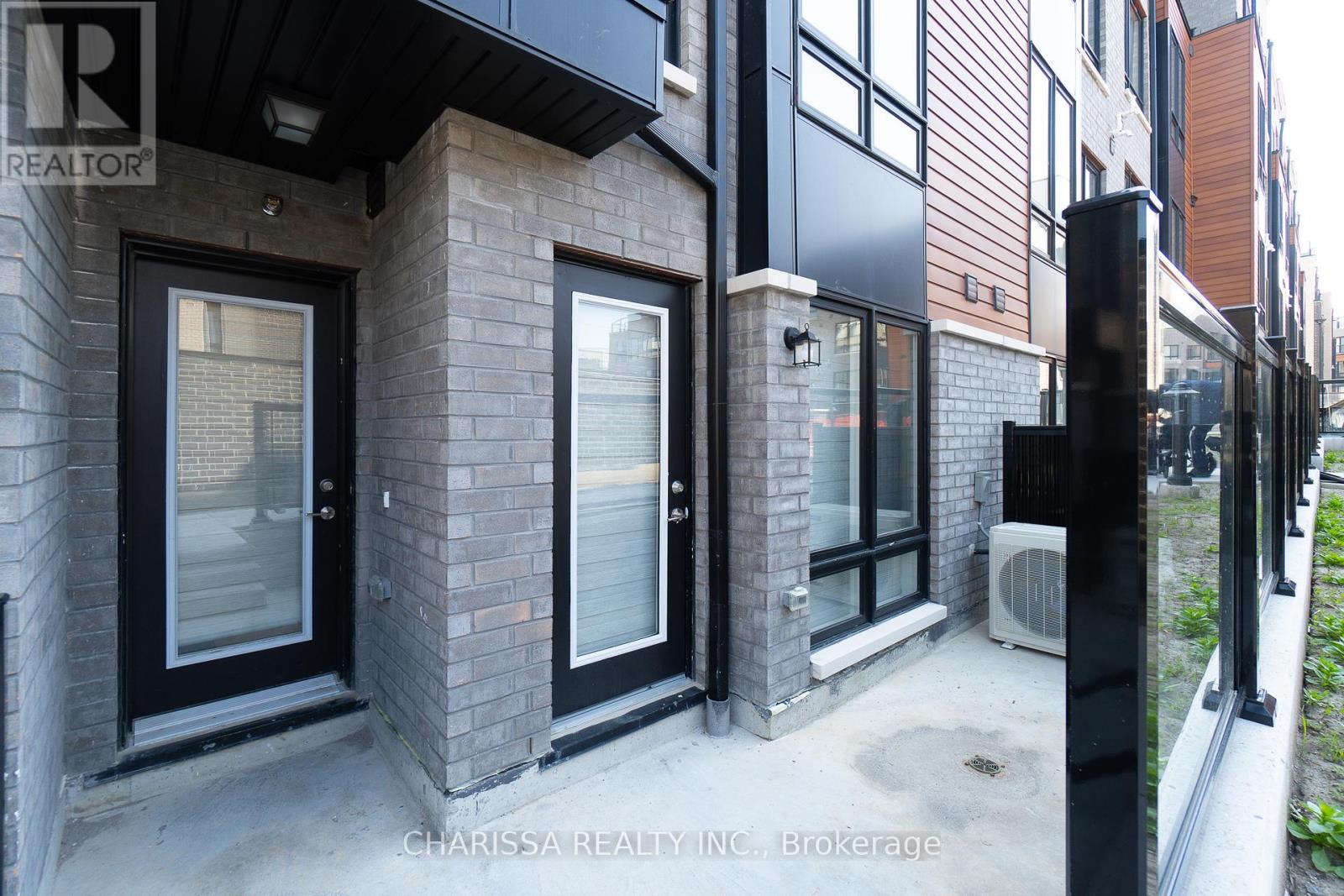 9 - 30 LIBEN WAY|Toronto (Malvern), Ontario M1J3Z4