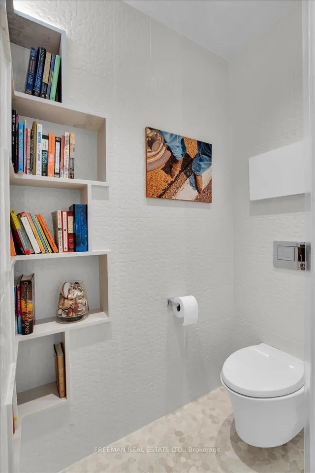 Additional image 23 of 68 Olive Ave