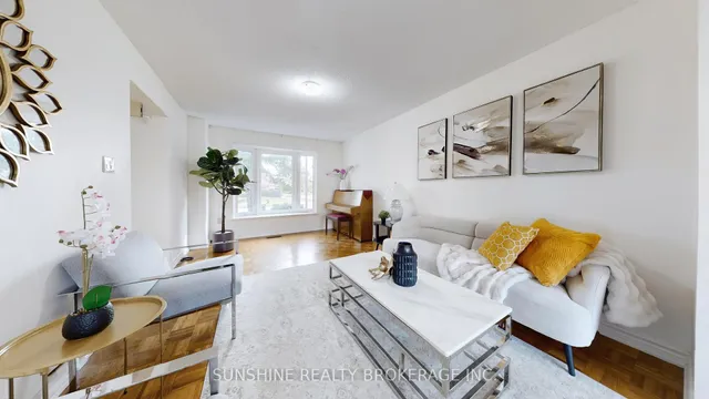 Additional image 2 of 115 Ambercroft Blvd