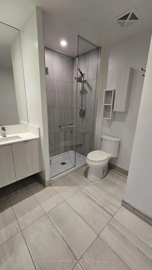 Additional image 22 of 99 Broadway Ave Unit LPH03