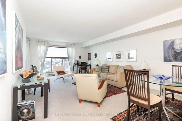 Additional image 3 of 77 Harbour Sq Unit 2910