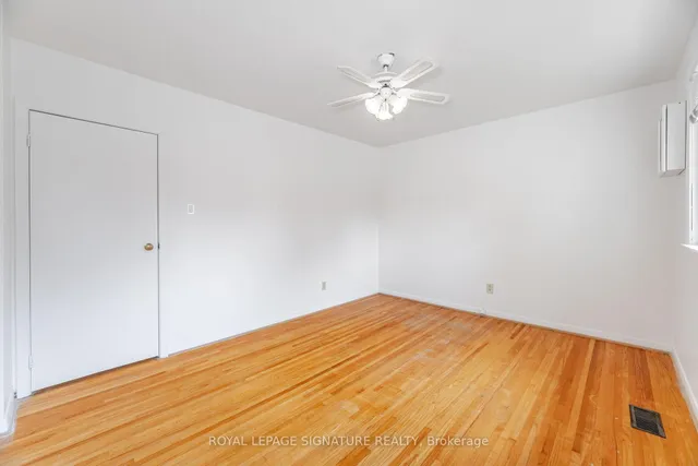 Additional image 28 of 70 Regatta Cres