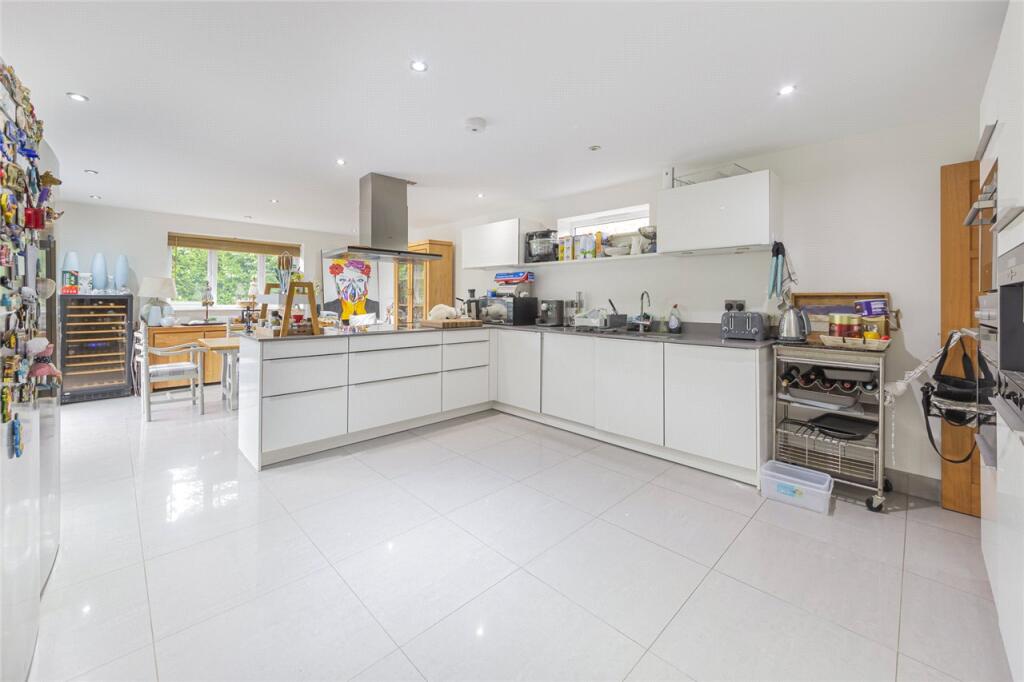 Additional image 16 of St. Stephens Avenue, St. Albans, AL3