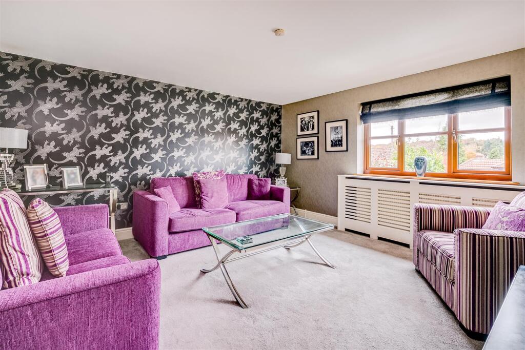 Additional image 6 of Chestnut Walk, Welwyn, AL6