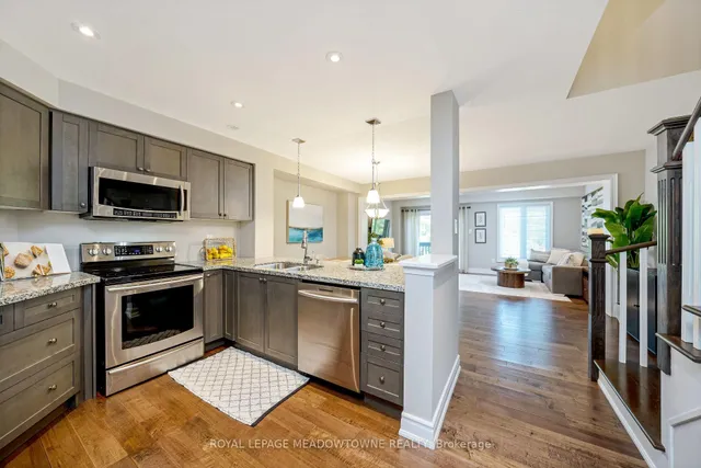 Additional image 16 of 1345 Menefy Pl