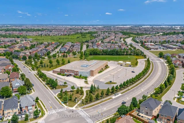 Additional image 50 of 12 Valleyridge Cres