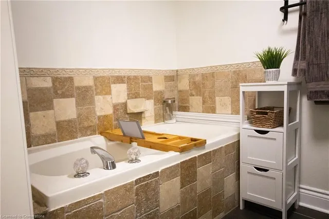 Additional image 13 of 2040 Cleaver Ave Unit 214