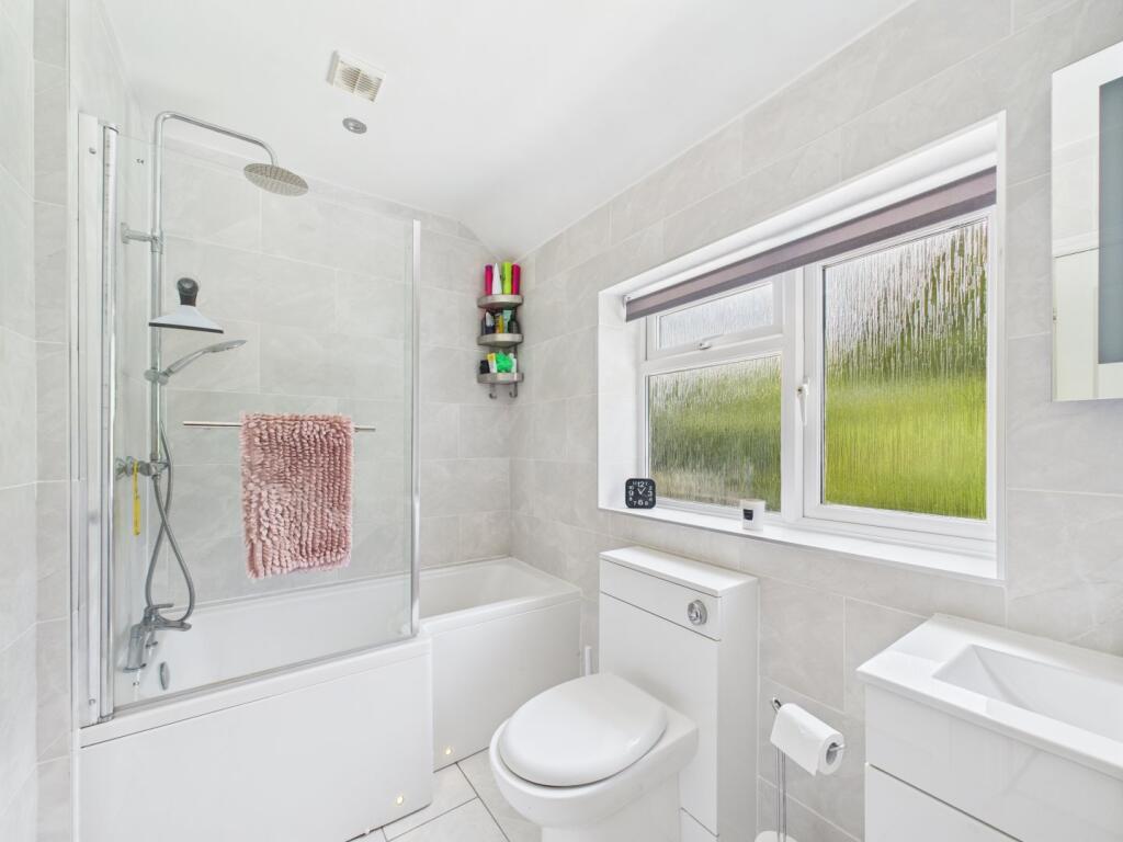 Additional image 49 of Peverell Drive, Birmingham