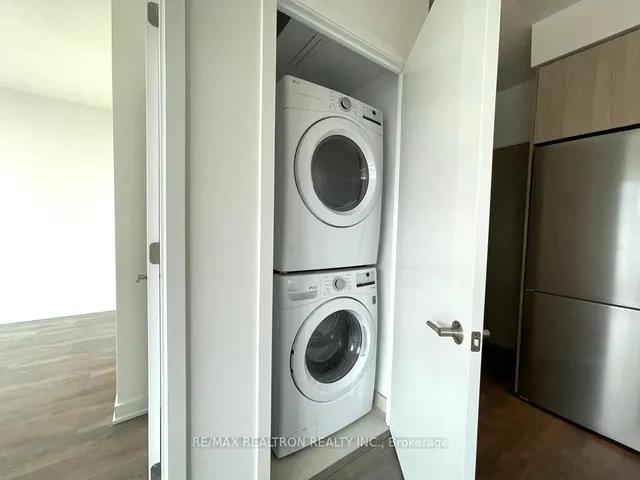 Additional image 36 of 130 River St Unit 2404