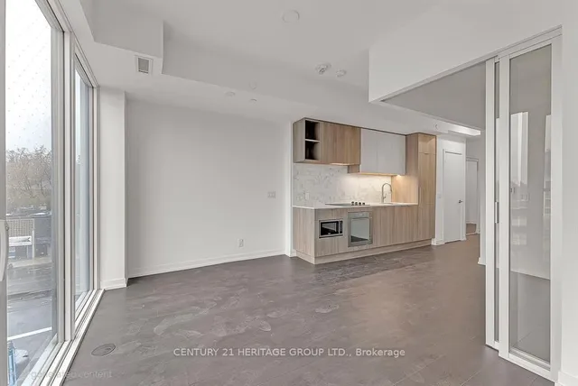 Additional image 13 of 2020 Bathurst St Unit 315