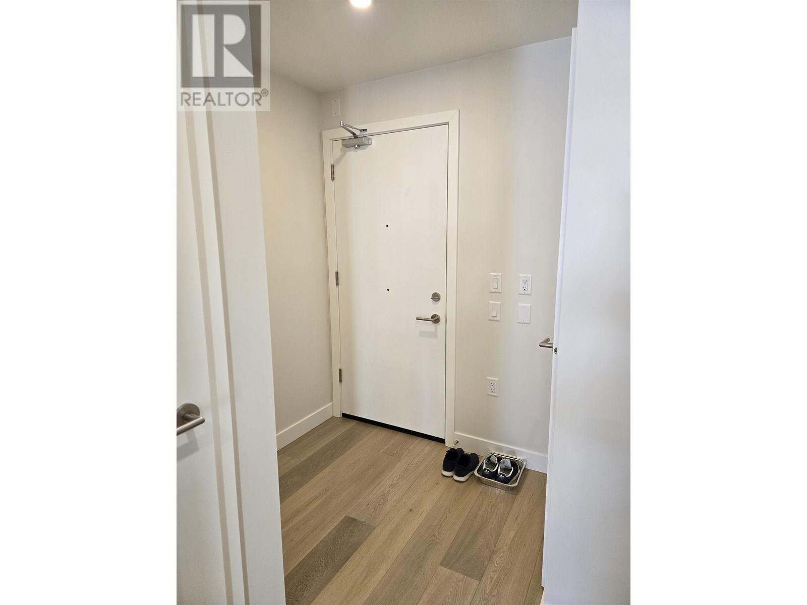 302 5007 ASH STREET|Vancouver, British Columbia V5Z0K9
