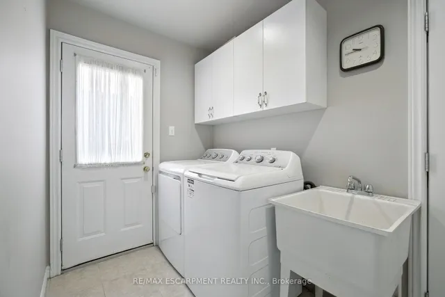 Additional image 20 of 17 Hillgarden Dr