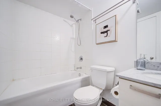 Additional image 24 of 68 Abell St Unit 728