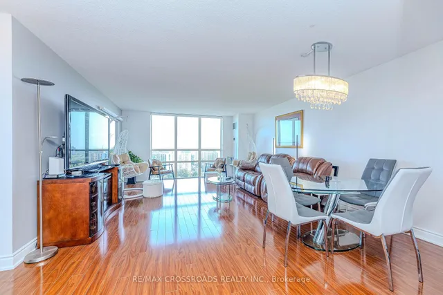 Primary image of 205 Wynford Dr Unit 2004