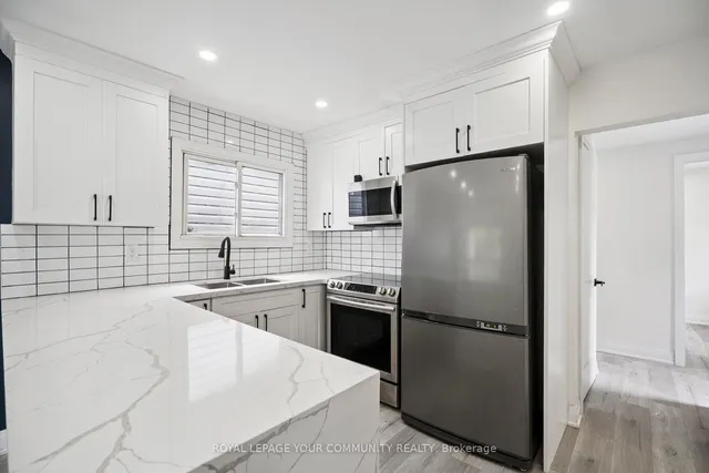 房产图片 11 - 8 Merchison Ave