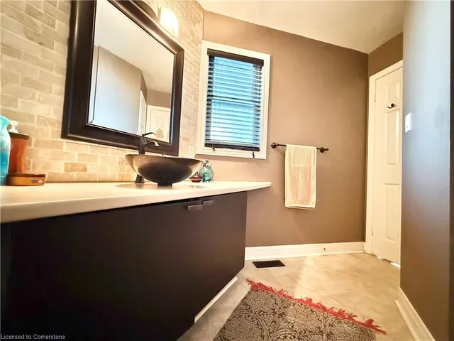 Additional image 33 of 1220 Thorpe Rd Unit 214