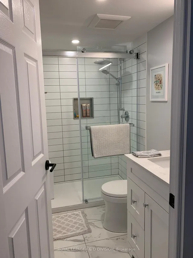 Additional image 3 of 330 Mccowan Rd Unit 1004